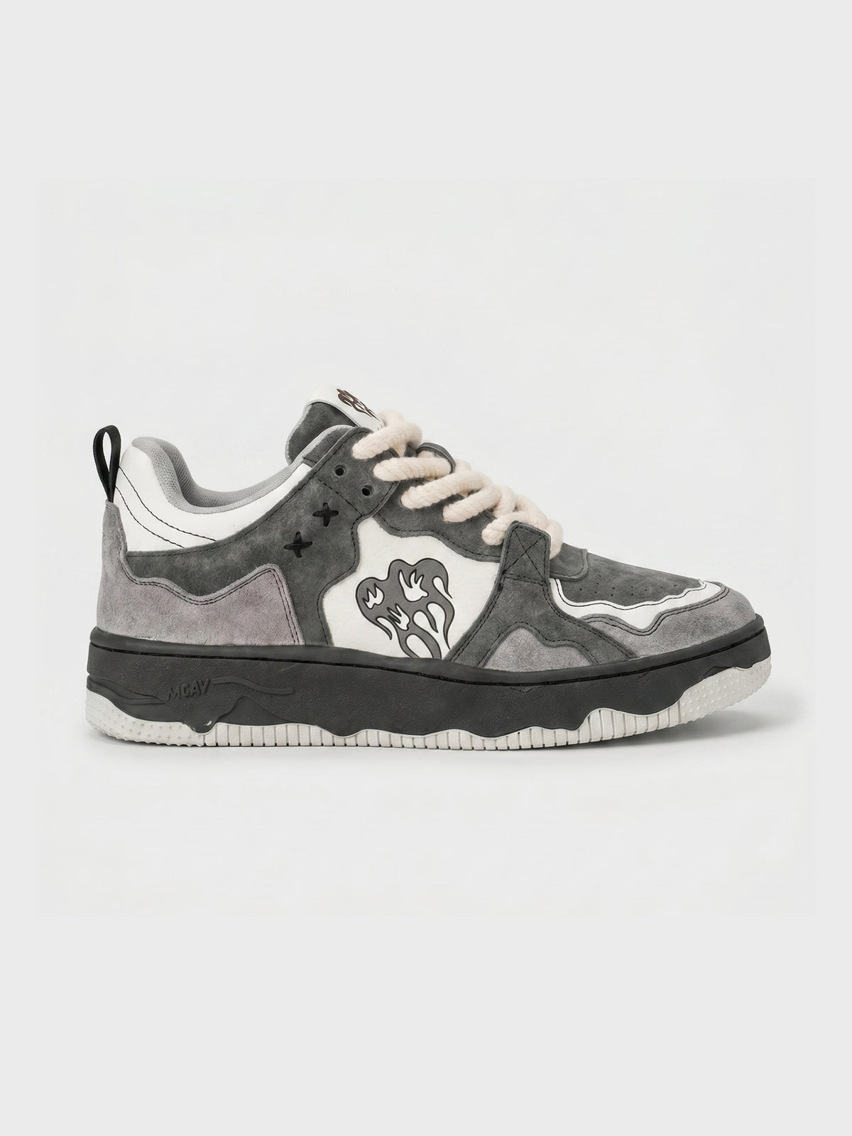 Sneakersy Retro w Serca