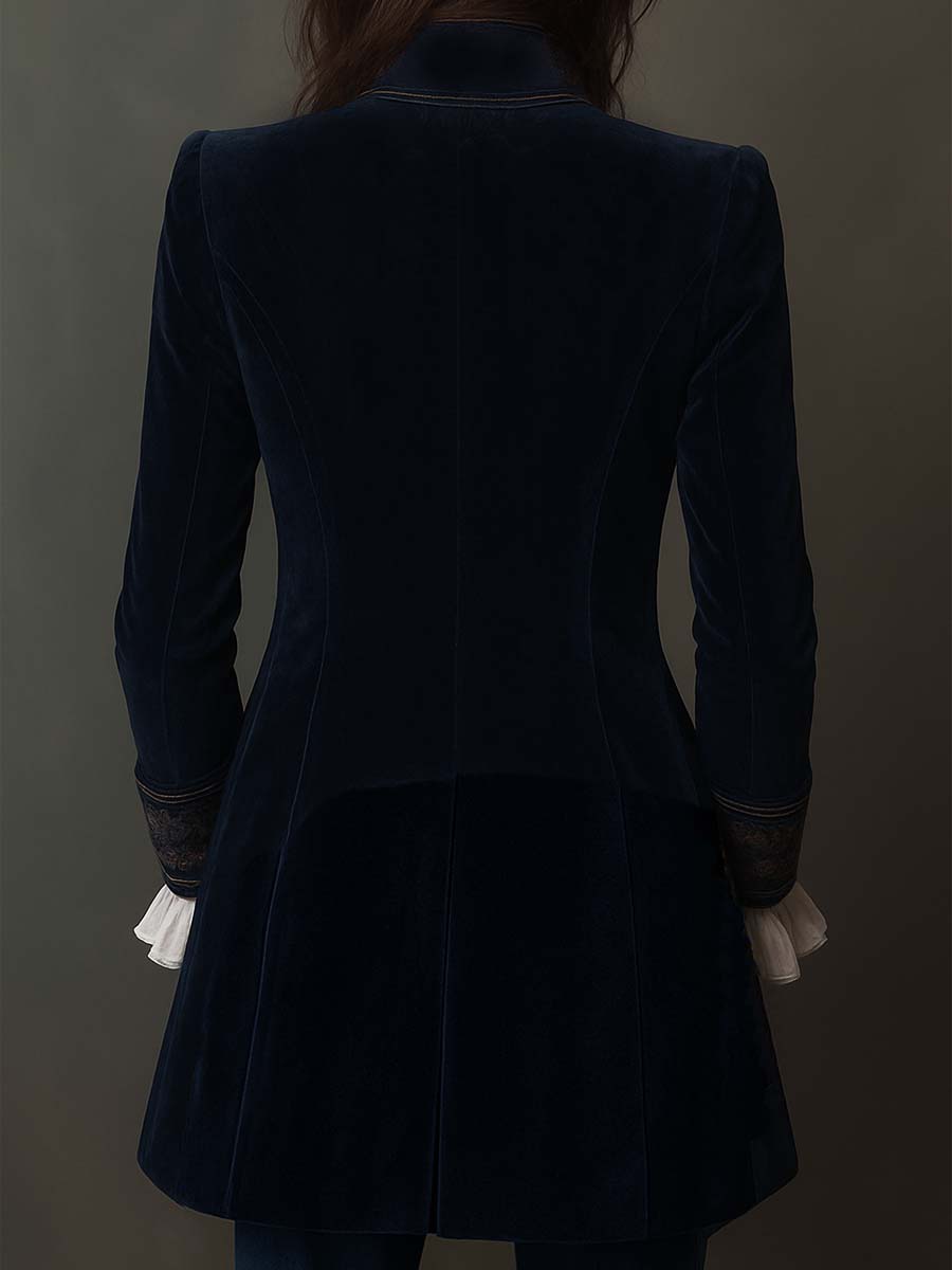 Vintage long embroidered women's blazer
