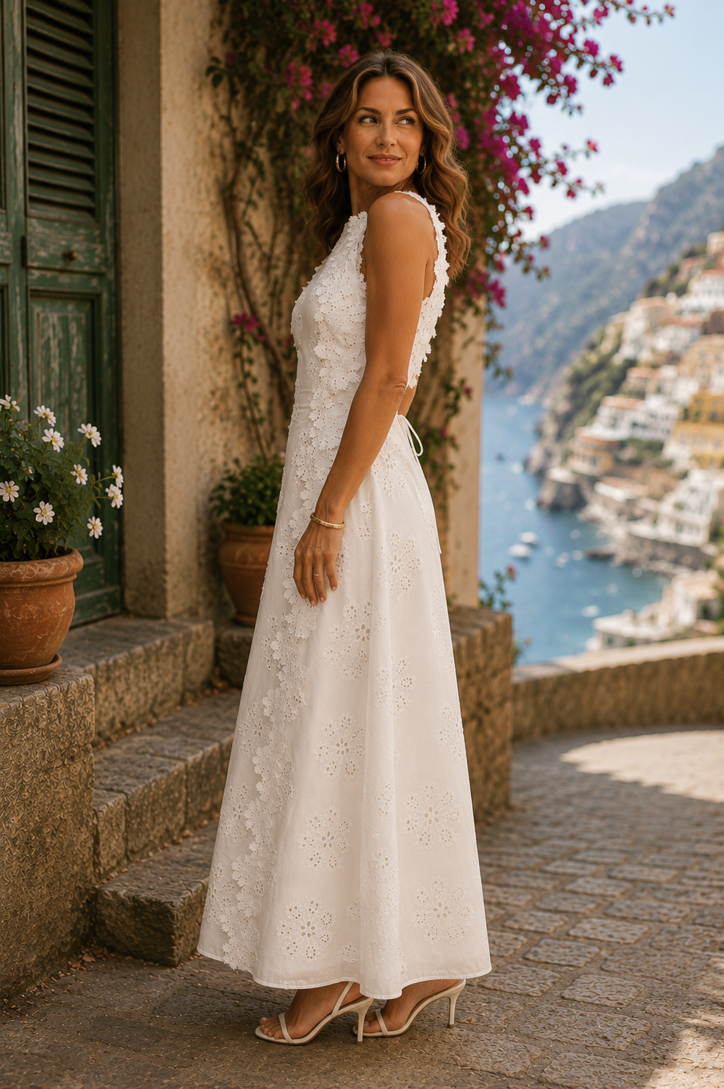 Adela | Elegancka haftowana sukienka maxi