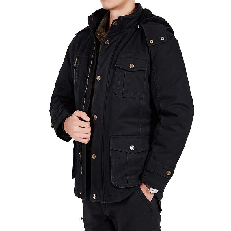 Elegancka, pikowana kurtka bomberka